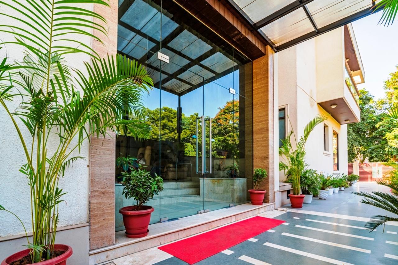 Royal Residence Mg Road Gurgaon Eksteriør bilde