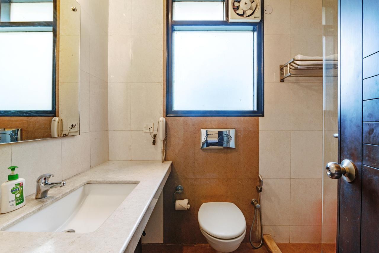Royal Residence Mg Road Gurgaon Eksteriør bilde